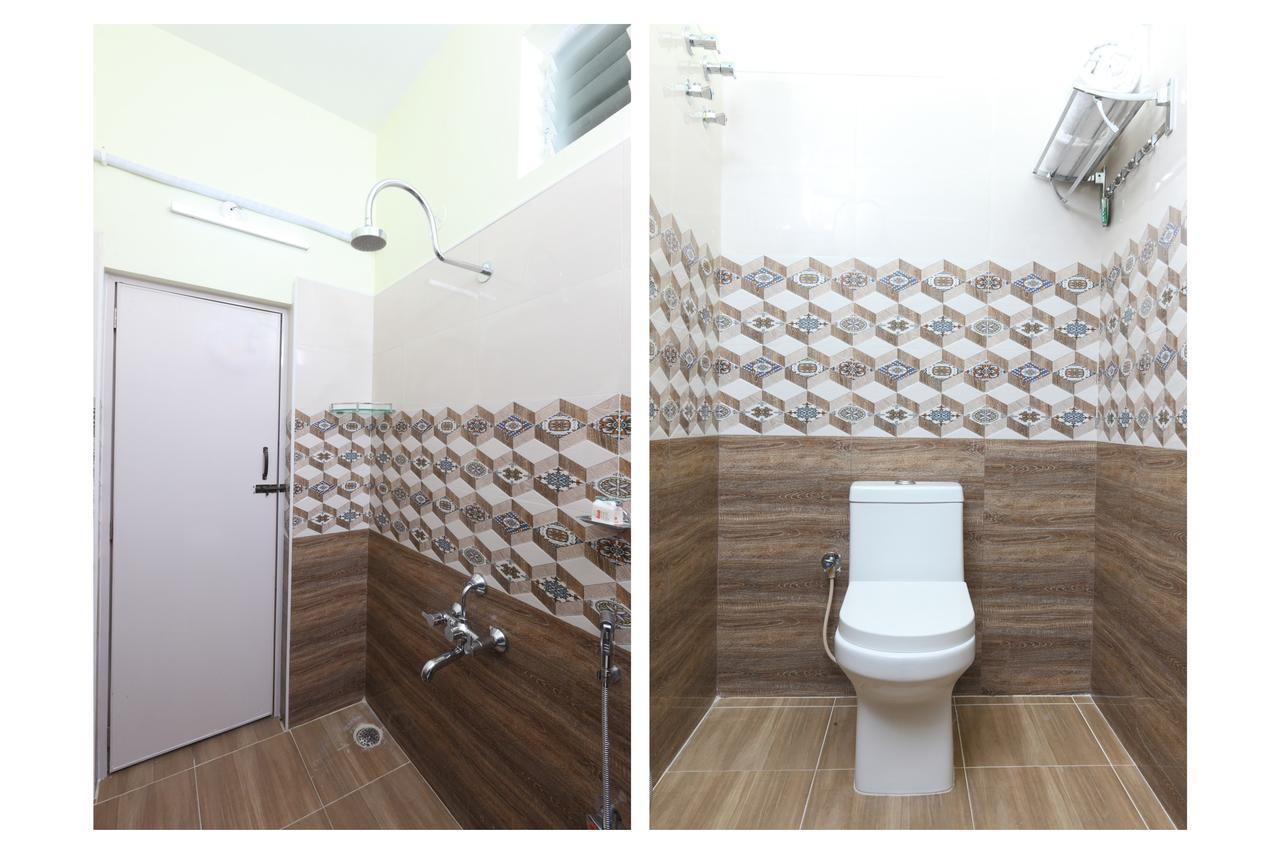 Oyo 15115 Hotel Ramcharan Residency ตีรูปาติ ภายนอก รูปภาพ